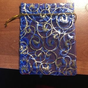 Small party favor bags.